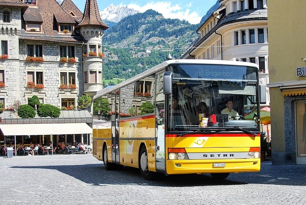 Xe buýt là phương tiện phổ biến ở Bắc Âu (Ảnh: Sưu tầm)
