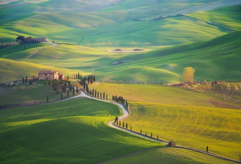 Khám Phá Vẻ Đẹp Như Tranh Của Vùng Quê Tuscany, Ý